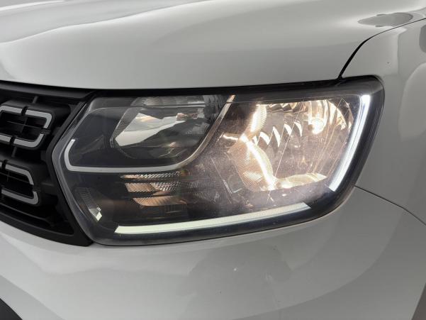 Vente en ligne Dacia Duster  Blue dCi 115 4x4 au prix de 14 690 €