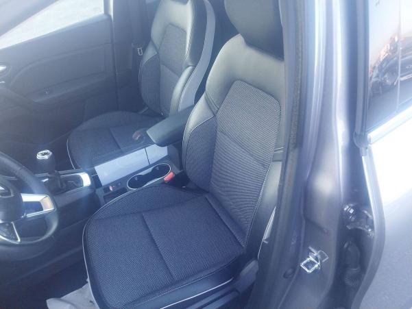 Vente en ligne Renault Captur  TCe 140 - 21 au prix de 18 990 €