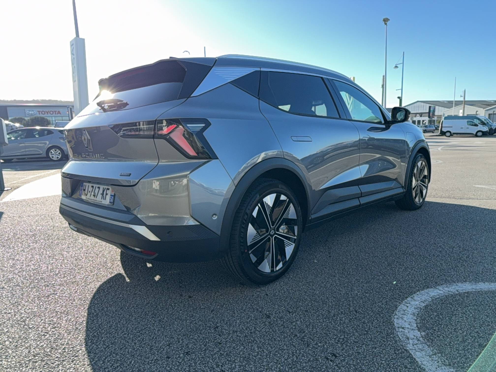 Vente en ligne Renault Scenic E-Tech  220 ch grande autonomie au prix de 44 900 €