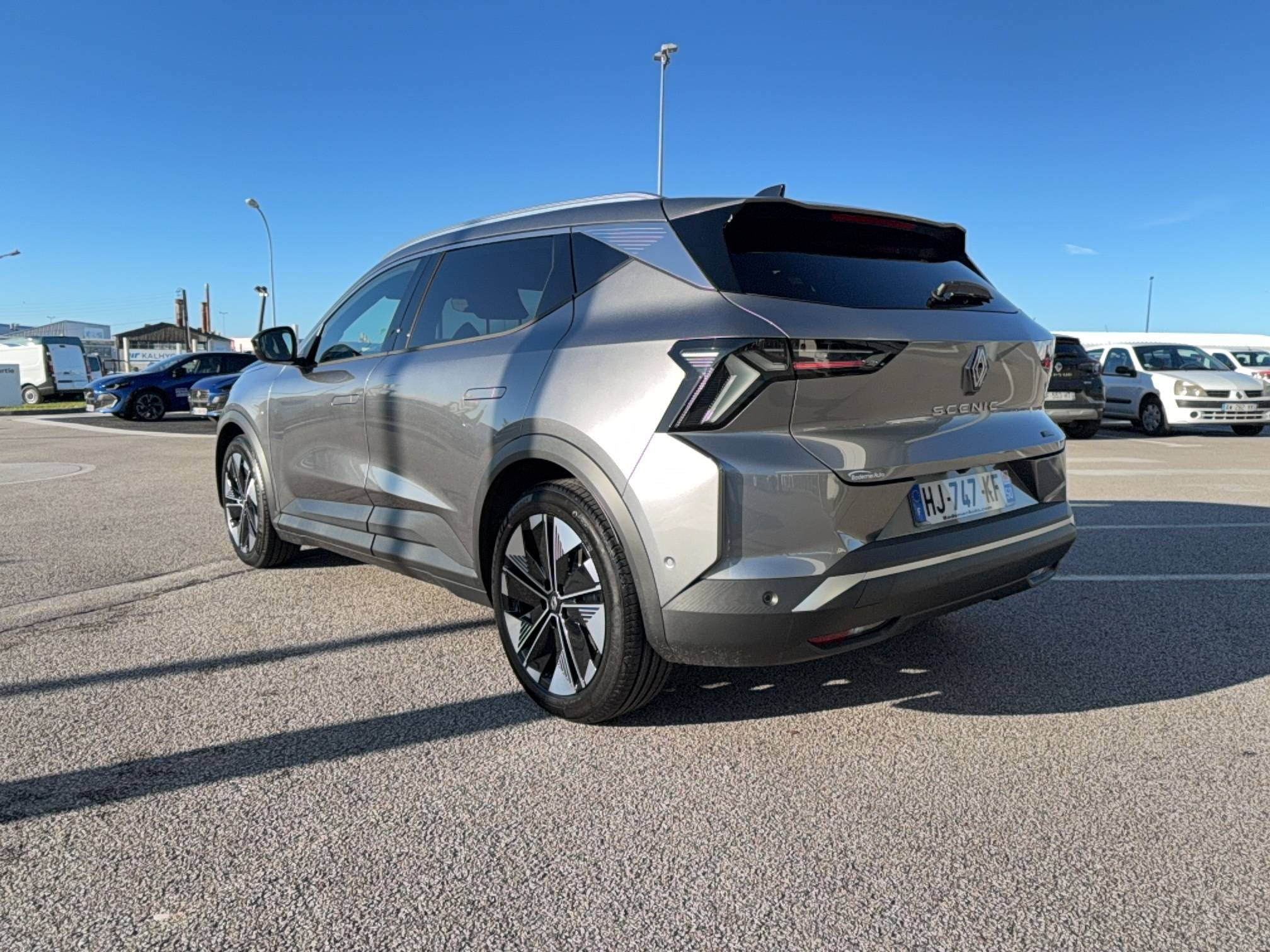 Vente en ligne Renault Scenic E-Tech  220 ch grande autonomie au prix de 44 900 €