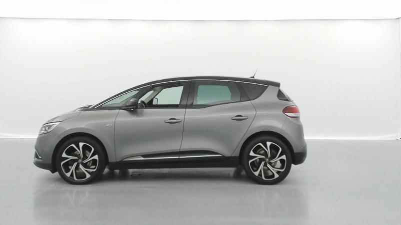 Vente en ligne Renault Scenic 4 Scenic Blue dCi 120 EDC au prix de 20 490 €