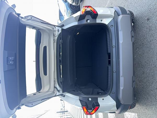 Vente en ligne Dacia Duster  Hybrid 140 4x2 au prix de 28 800 €