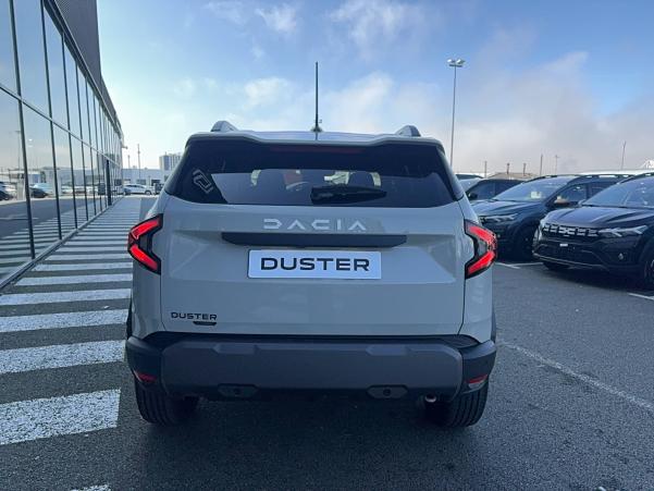 Vente en ligne Dacia Duster  Hybrid 140 4x2 au prix de 28 800 €