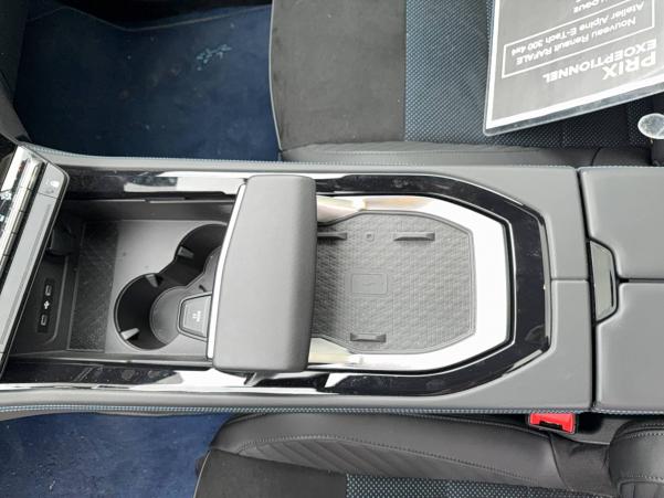 Vente en ligne Renault Rafale  E-Tech 4x4 300 au prix de 54 900 €