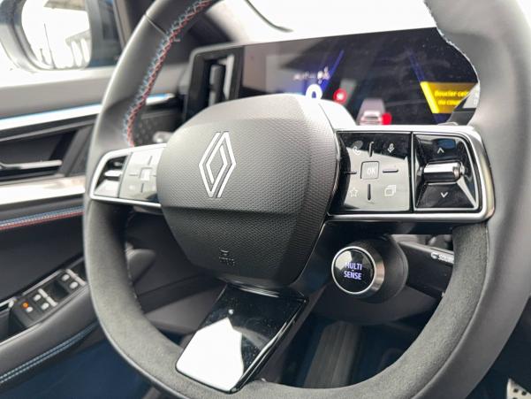 Vente en ligne Renault Rafale  E-Tech 4x4 300 au prix de 54 900 €