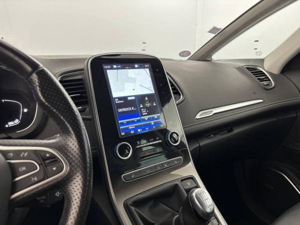 Vente en ligne Renault Scenic 4 Scenic TCe 160 Energy au prix de 16 490 €