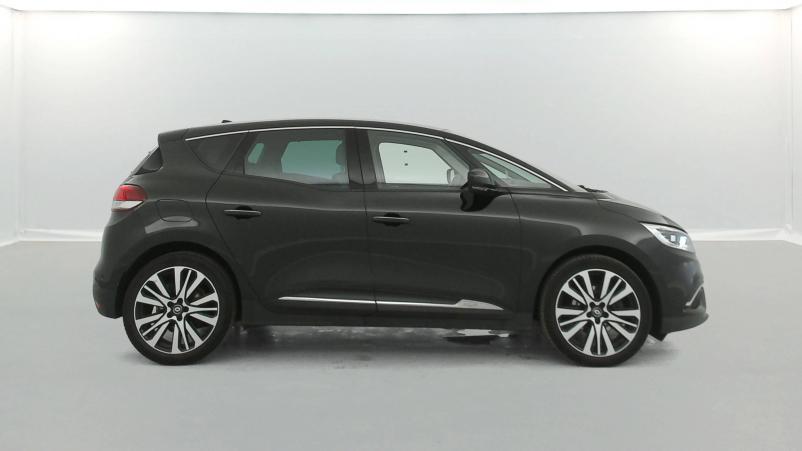 Vente en ligne Renault Scenic 4 Scenic TCe 160 Energy au prix de 16 490 €