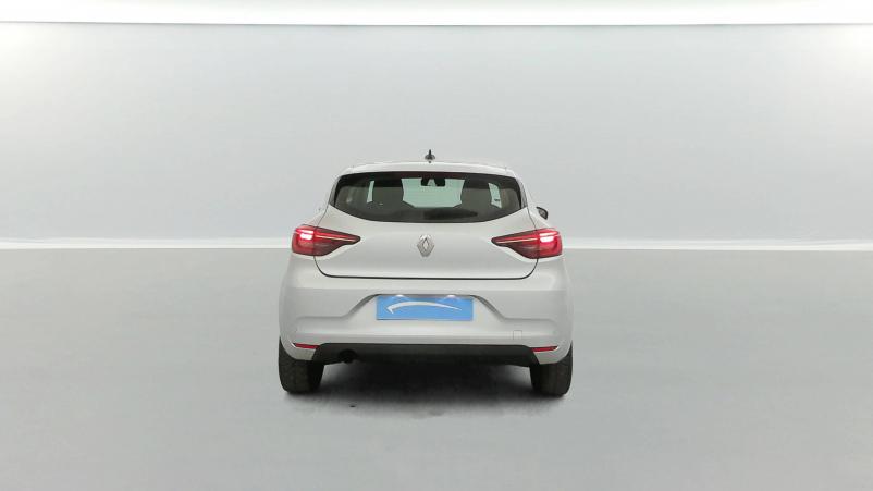 Vente en ligne Renault Clio 5 CLIO SOCIETE BLUE DCI 85 au prix de 12 650 €