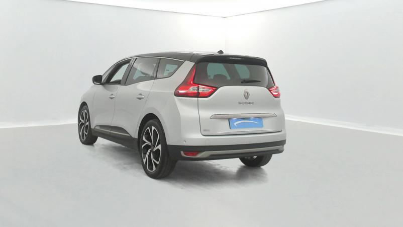 Vente en ligne Renault Grand Scenic 4 Grand Scenic Blue dCi 120 au prix de 19 690 €