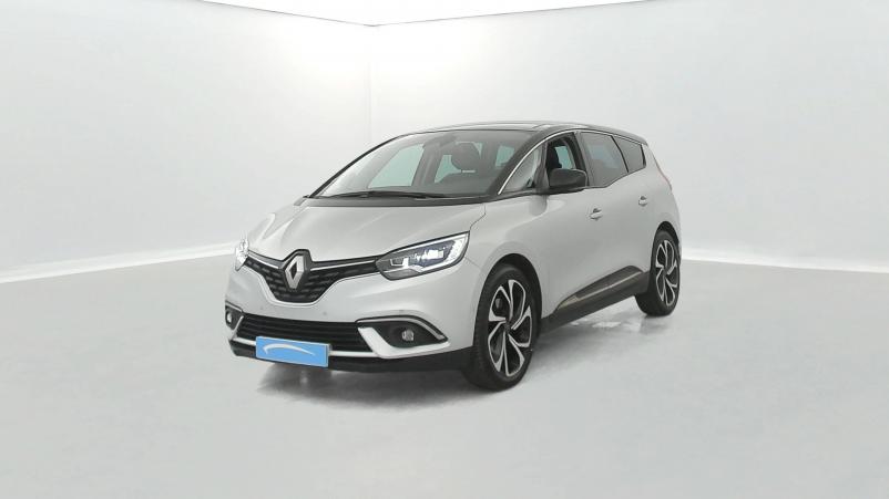 Vente en ligne Renault Grand Scenic 4 Grand Scenic Blue dCi 120 au prix de 19 690 €