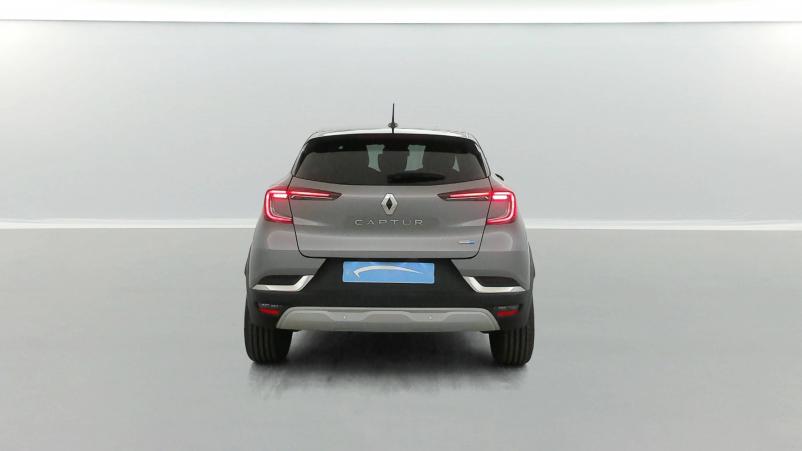 Vente en ligne Renault Captur  E-Tech 145 - 21 au prix de 20 990 €