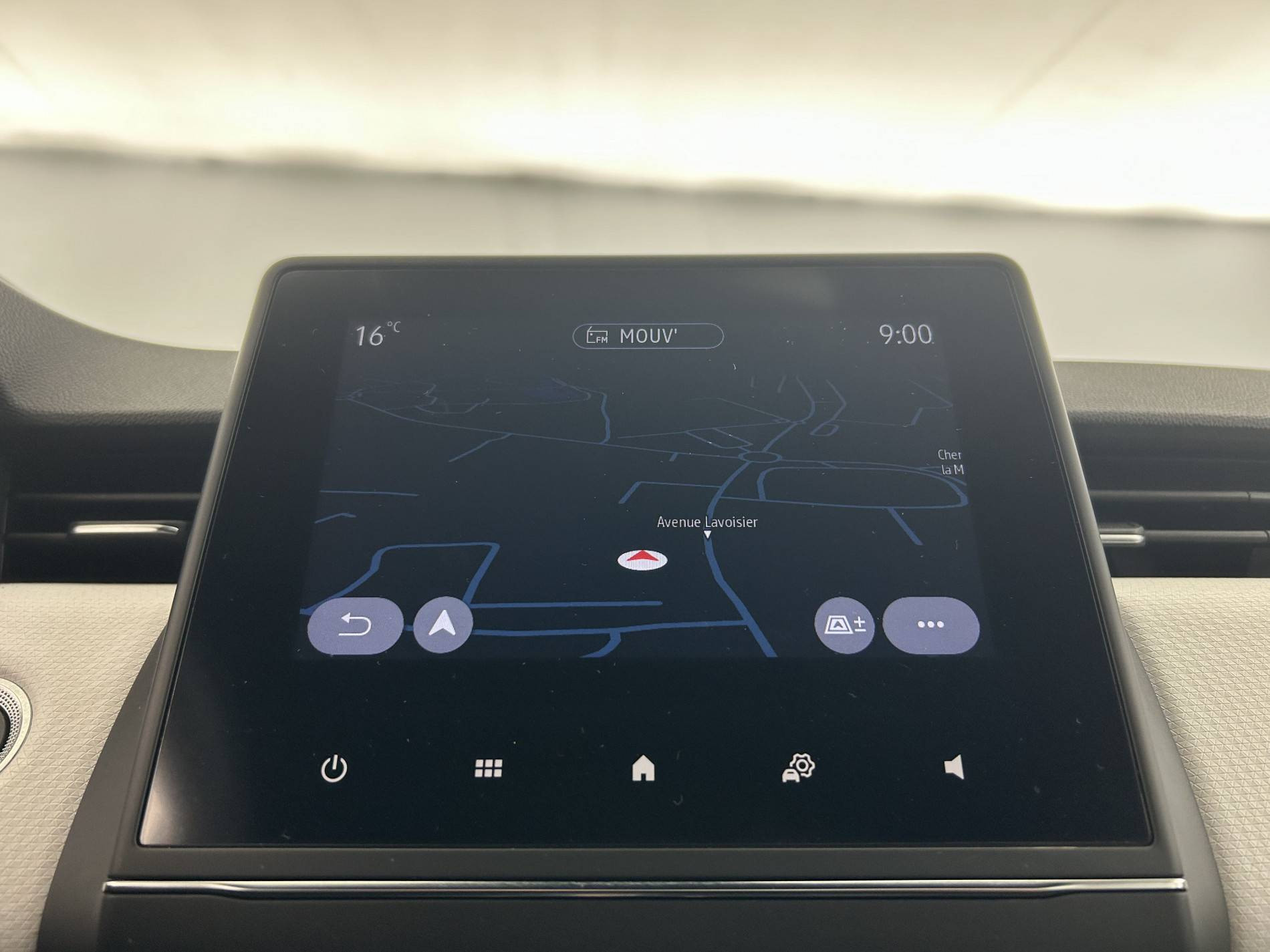 Vente en ligne Renault Clio 5 Clio E-Tech 140 au prix de 15 990 €