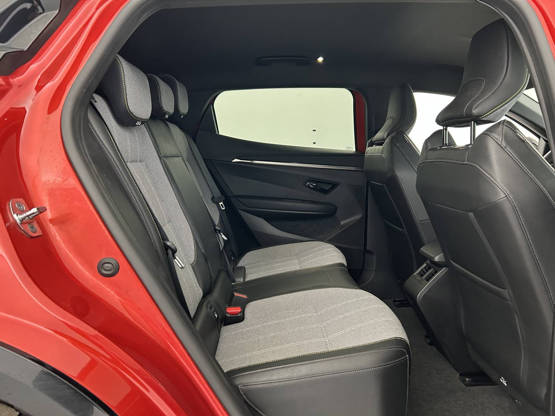 Vente en ligne Renault Megane E-Tech  EV60 220 ch optimum charge au prix de 21 190 €