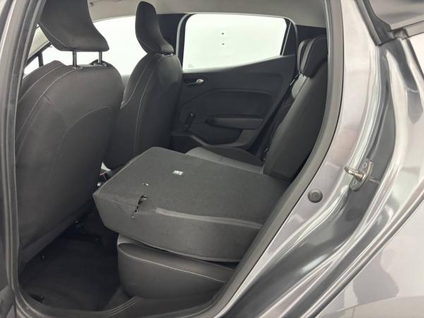Vente en ligne Renault Clio 5 Clio Blue dCi 100 ch GSR2 au prix de 16 790 €