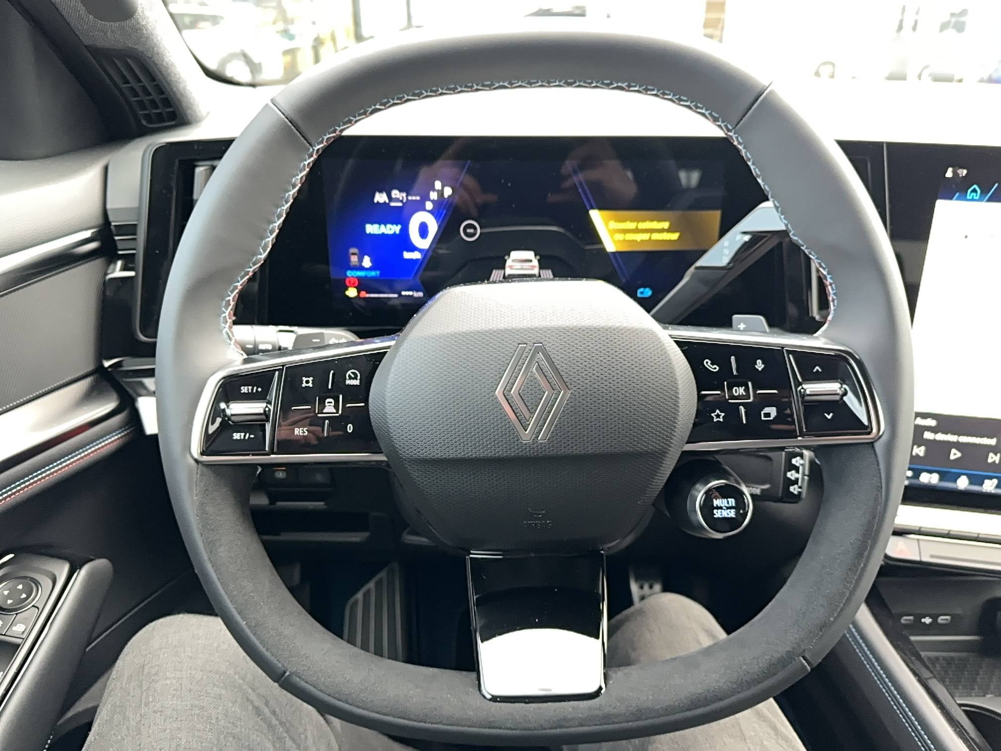 Vente en ligne Renault Rafale  hyper hybrid E-Tech 300ch 4x4 au prix de 52 900 €