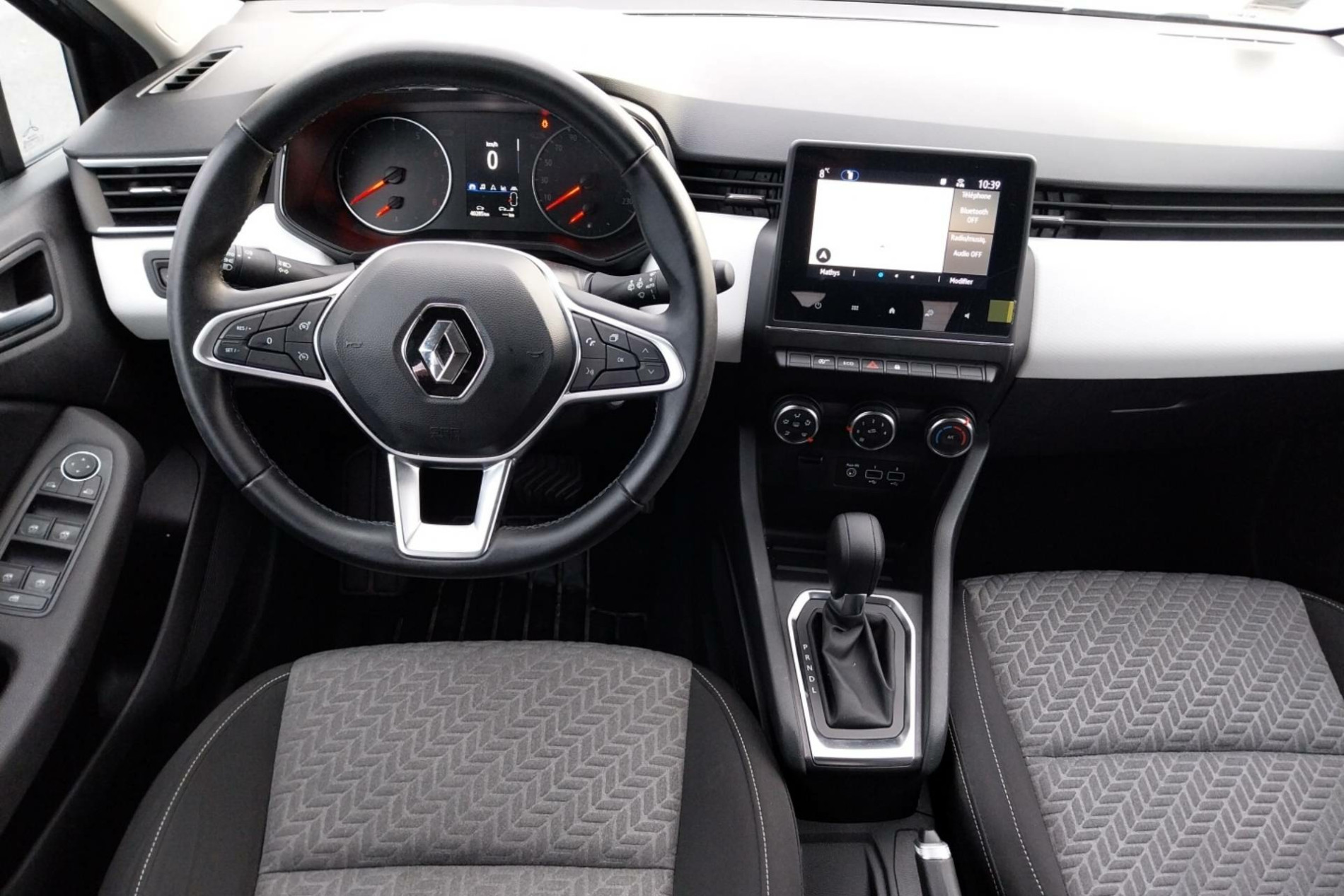 Vente en ligne Renault Clio 5 Clio TCe 90 X-Tronic au prix de 15 990 €