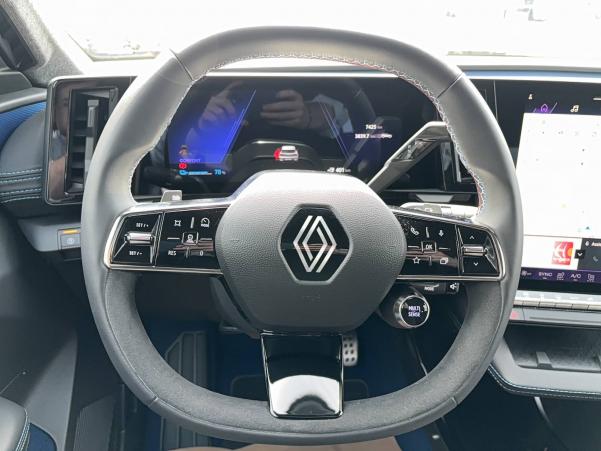 Vente en ligne Renault Scenic E-Tech  220 ch grande autonomie au prix de 45 900 €