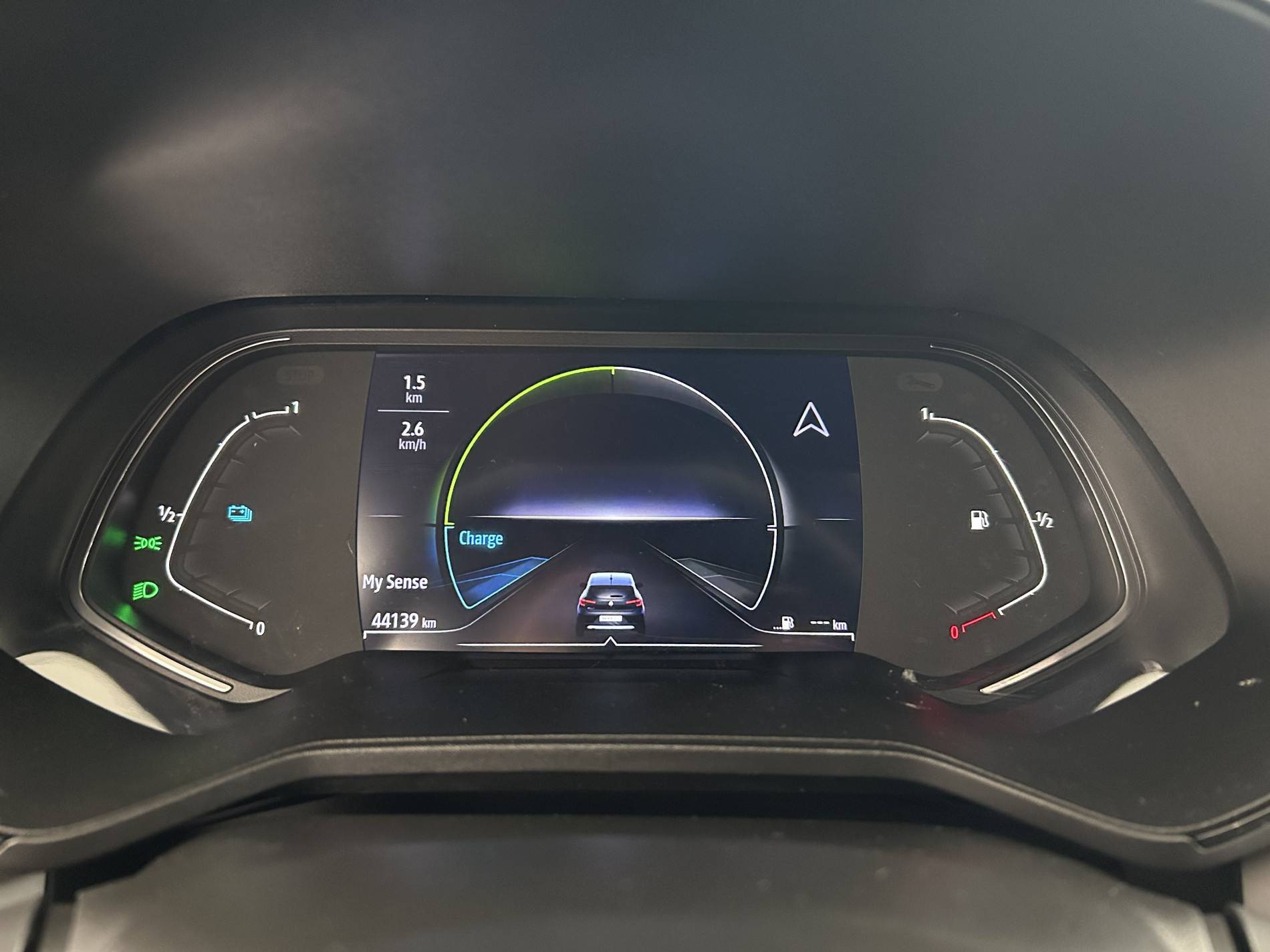 Vente en ligne Renault Clio 5 Clio E-Tech 140 - 21N au prix de 17 590 €