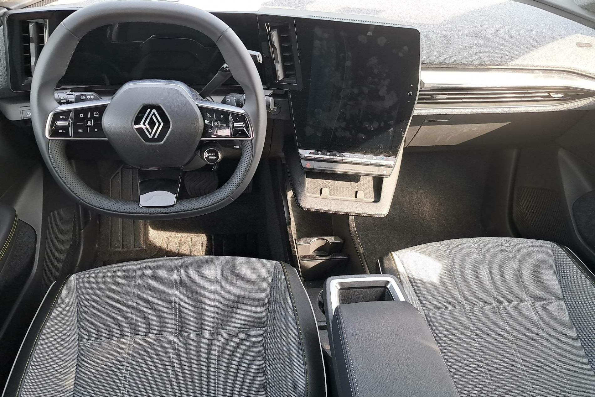 Vente en ligne Renault Scenic E-Tech  220 ch grande autonomie au prix de 36 690 €