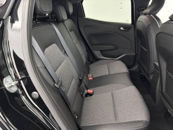 Vente en ligne Renault Clio 5 Clio E-Tech full hybrid 145 au prix de 18 290 €