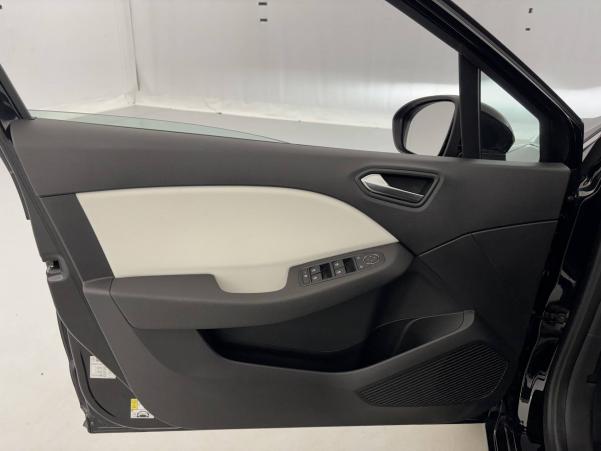 Vente en ligne Renault Clio 5 Clio E-Tech full hybrid 145 au prix de 18 290 €