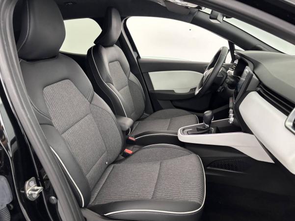 Vente en ligne Renault Clio 5 Clio E-Tech full hybrid 145 au prix de 18 290 €
