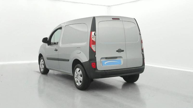 Vente en ligne Renault Kangoo Express  BLUE DCI 95 au prix de 14 990 €