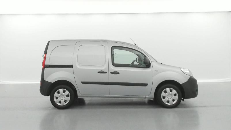 Vente en ligne Renault Kangoo Express  BLUE DCI 95 au prix de 14 990 €