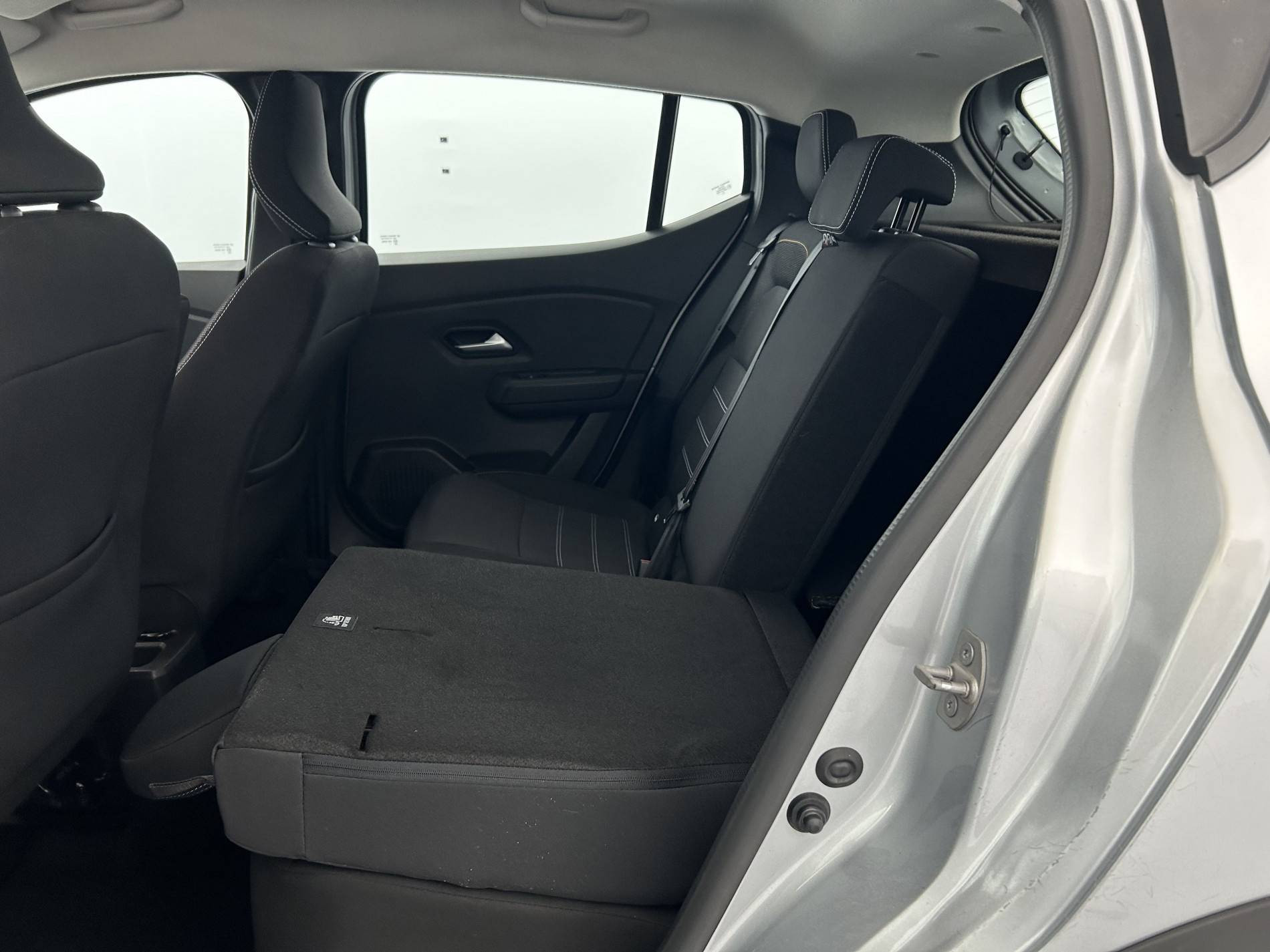 Vente en ligne Dacia Sandero 3  ECO-G 100 - 22 au prix de 13 690 €