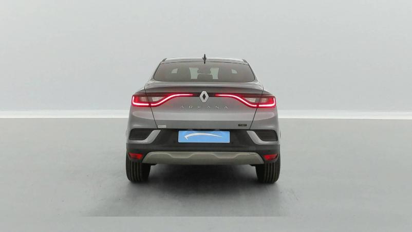 Vente en ligne Renault Arkana  E-Tech hybride 145 - 22 au prix de 23 990 €