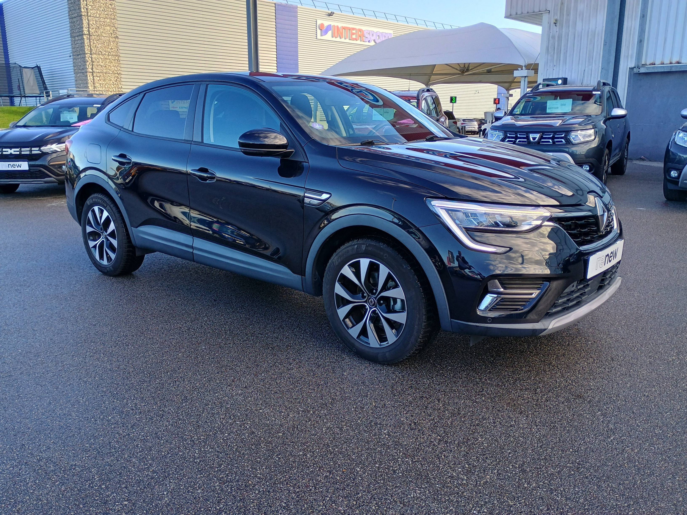 Vente en ligne Renault Arkana  E-Tech hybride 145 - 22 au prix de 20 790 €