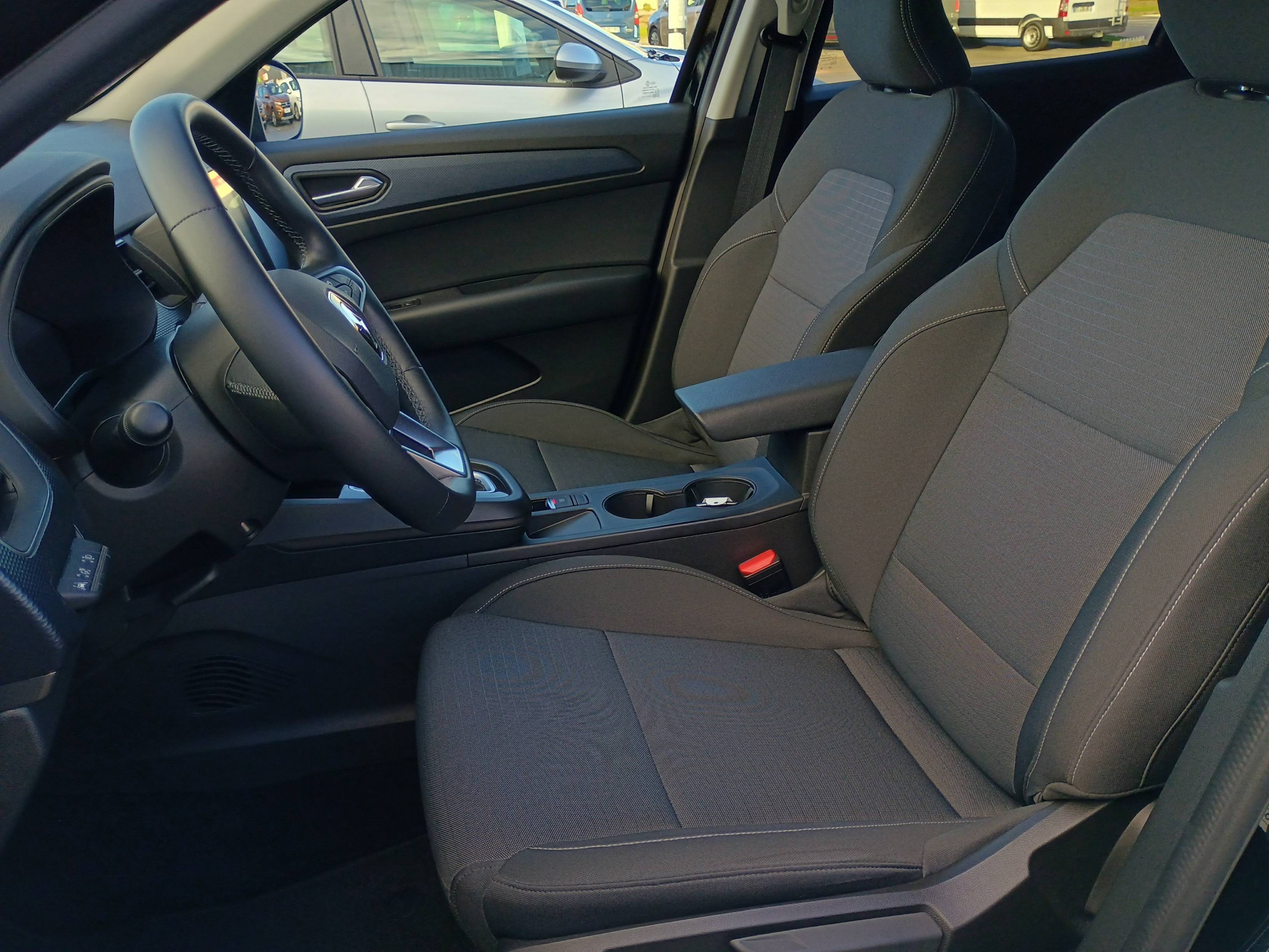 Vente en ligne Renault Arkana  E-Tech hybride 145 - 22 au prix de 20 790 €