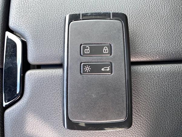 Vente en ligne Renault Espace Espace E-Tech hybrid 200 au prix de 43 900 €