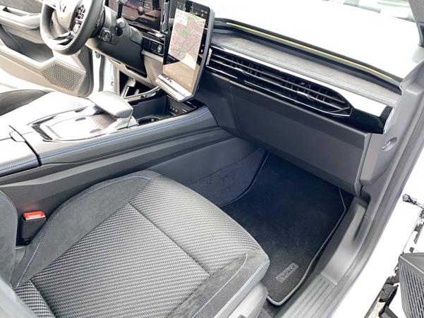 Vente en ligne Renault Espace Espace E-Tech hybrid 200 au prix de 43 900 €
