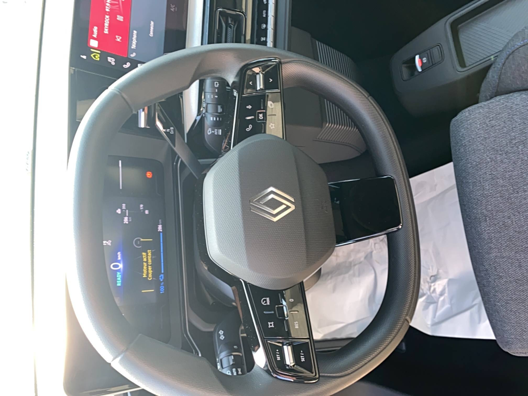 Vente en ligne Renault R5 E-Tech  120 ch autonomie urbaine au prix de 27 900 €