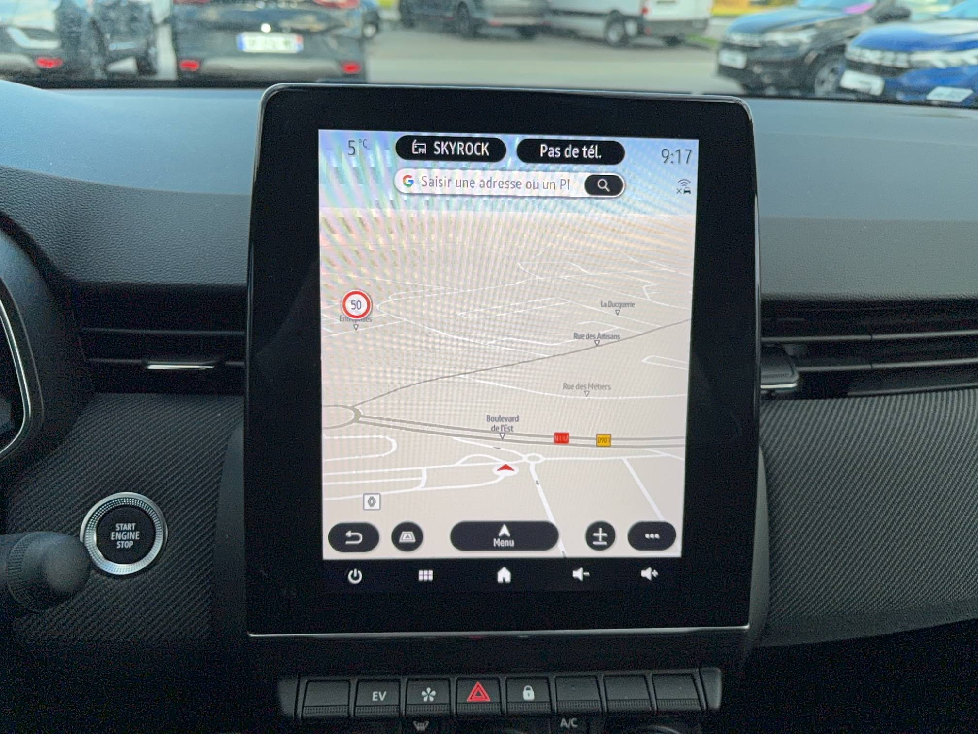 Vente en ligne Renault Clio 5 Clio E-Tech full hybrid 145 ch GSR2 au prix de 24 290 €