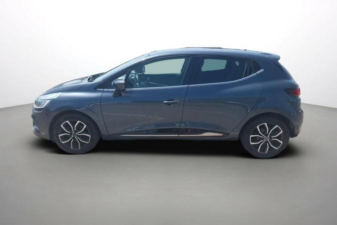 Vente en ligne Renault Clio 4 Clio TCe 90 E6C au prix de 12 590 €