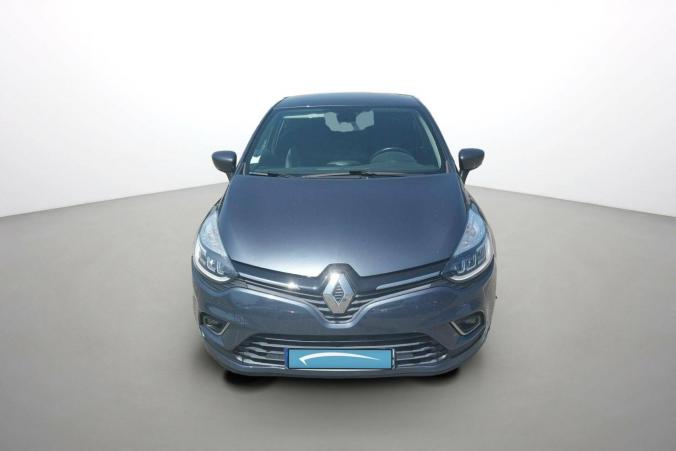 Vente en ligne Renault Clio 4 Clio TCe 90 E6C au prix de 12 590 €