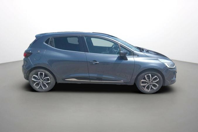 Vente en ligne Renault Clio 4 Clio TCe 90 E6C au prix de 12 590 €