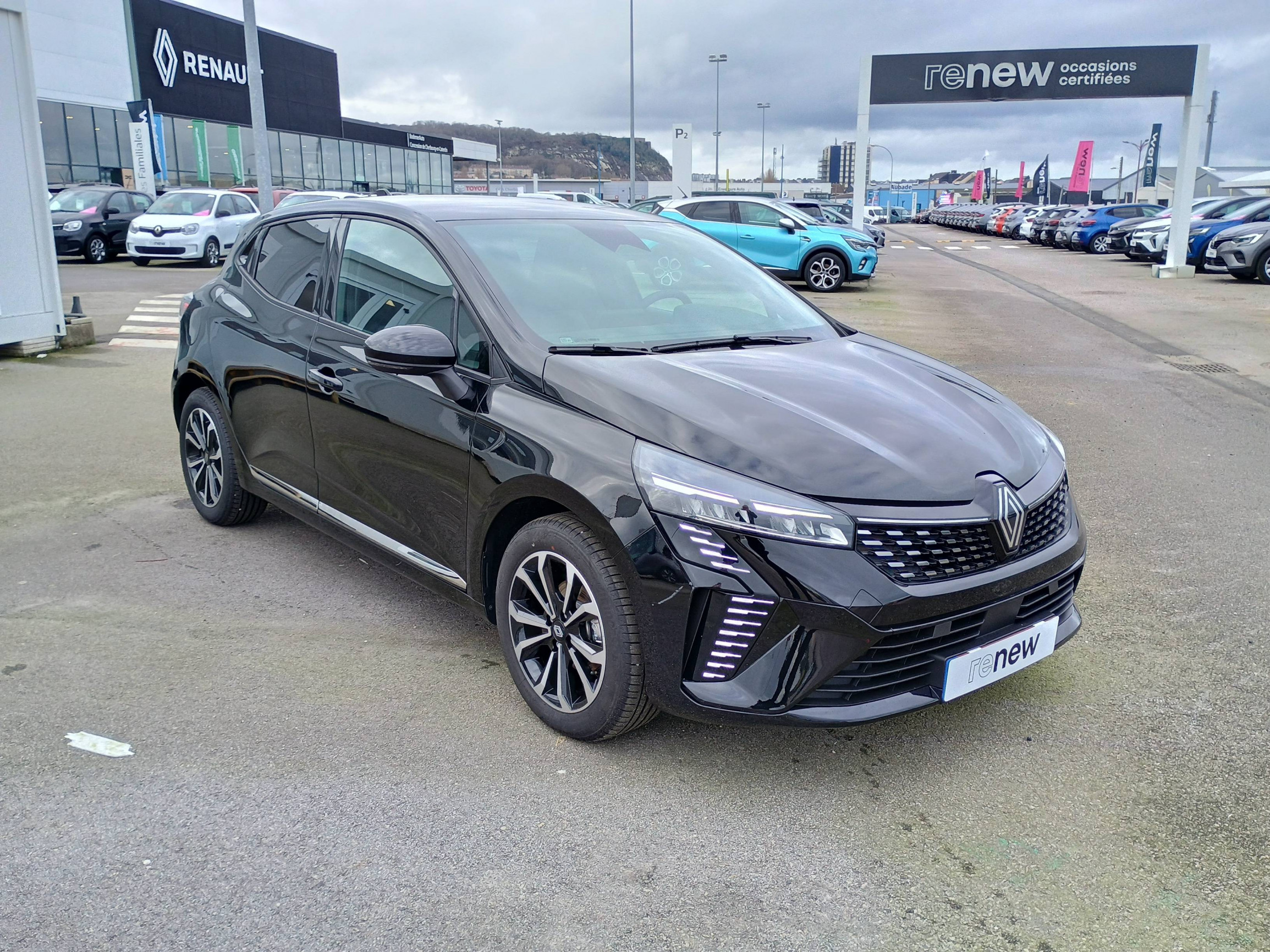 Vente en ligne Renault Clio 5 Clio Eco-G 100 ch GSR2 au prix de 19 990 €