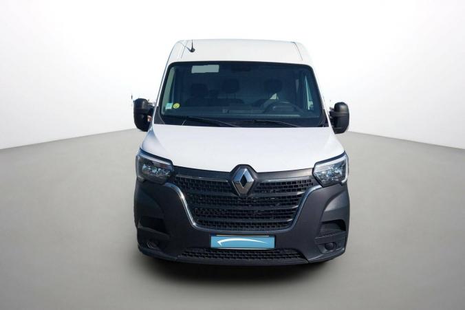 Vente en ligne Renault Master Fourgon MASTER FGN TRAC F3500 L2H2 BLUE DCI 135 au prix de 25 990 €