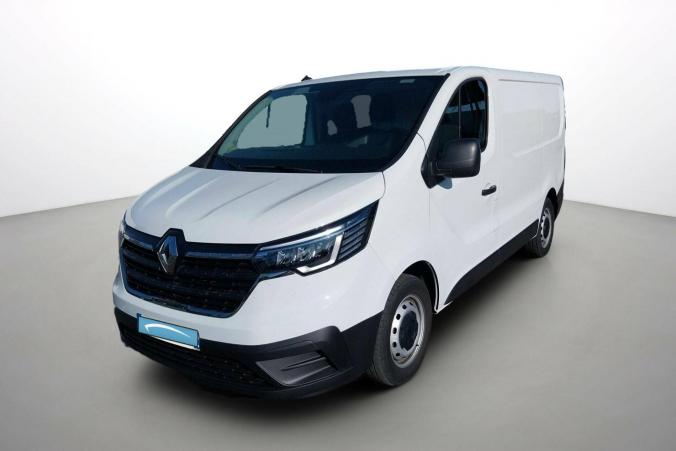 Vente en ligne Renault Trafic 3 Fourgon TRAFIC FGN L1H1 3000 KG BLUE DCI 130 au prix de 27 490 €