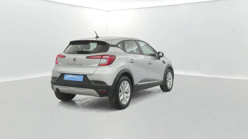 Vente en ligne Renault Captur  Blue dCi 95 au prix de 16 990 €