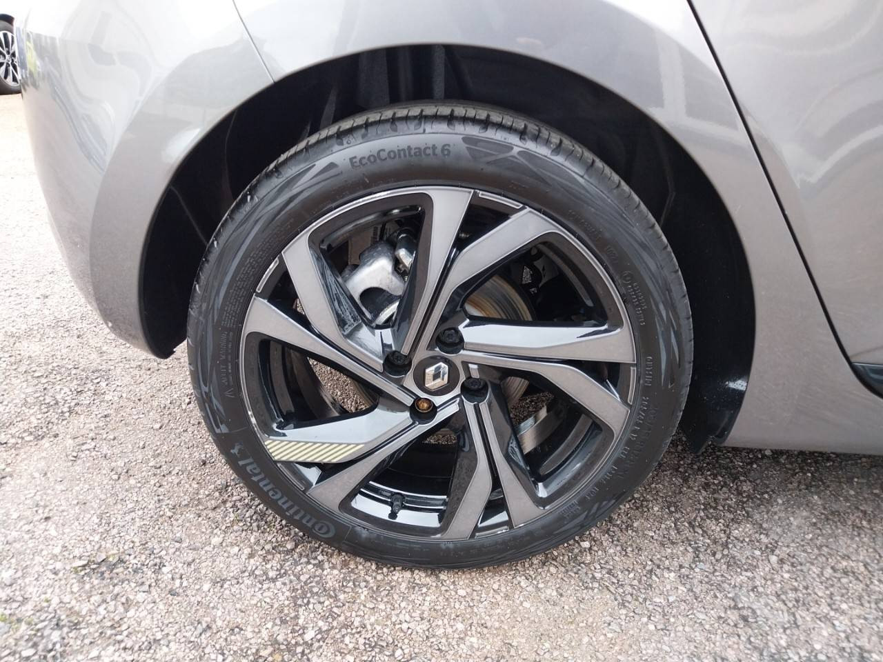 Vente en ligne Renault Clio 5 Clio E-Tech full hybrid 145 au prix de 19 990 €