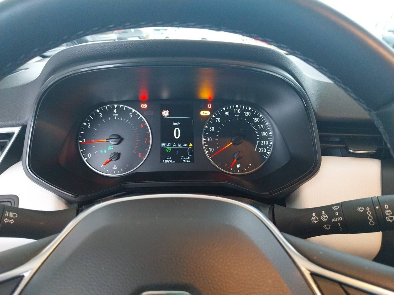 Vente en ligne Renault Clio 5 CLIO  TCE 90 au prix de 14 390 €