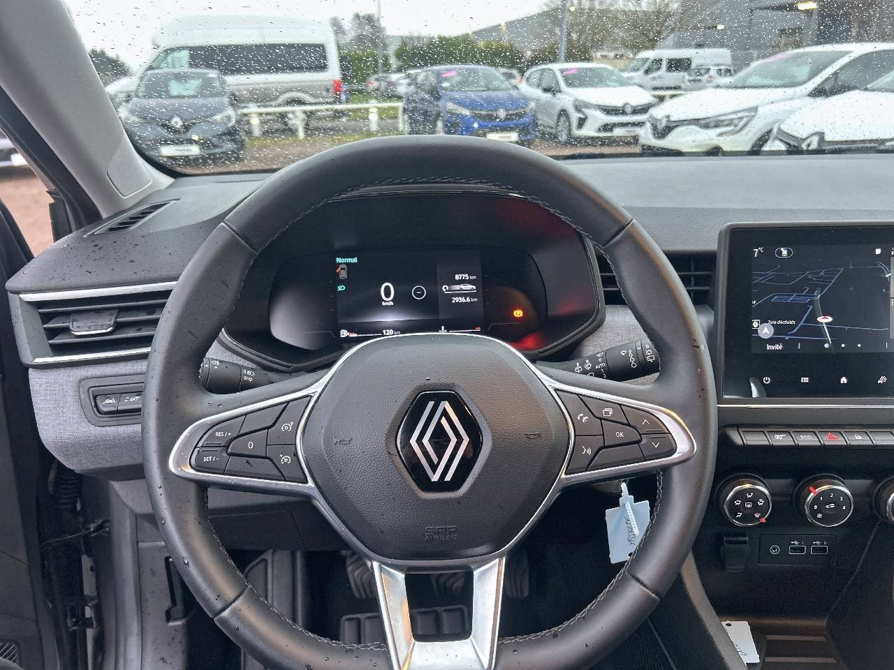 Vente en ligne Renault Clio 5 Clio TCe 90 au prix de 16 590 €