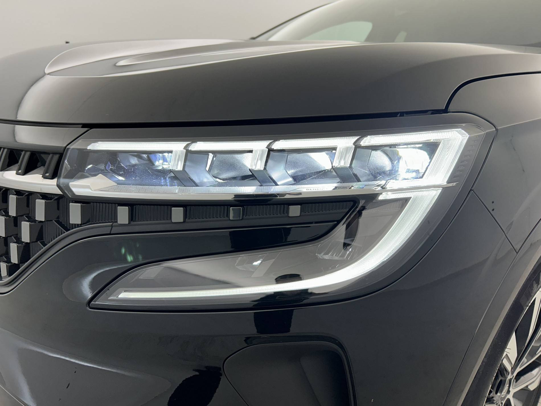 Vente en ligne Renault Austral  E-Tech full hybrid 200 GSR2 au prix de 32 590 €