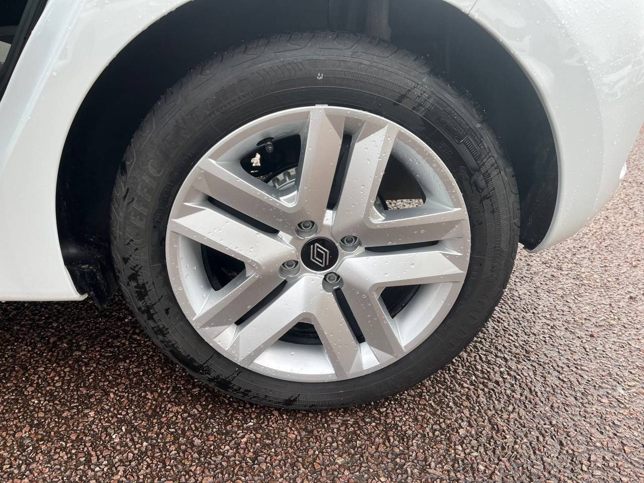 Vente en ligne Renault Clio 5 Clio SCe 65 ch GSR2 au prix de 15 590 €