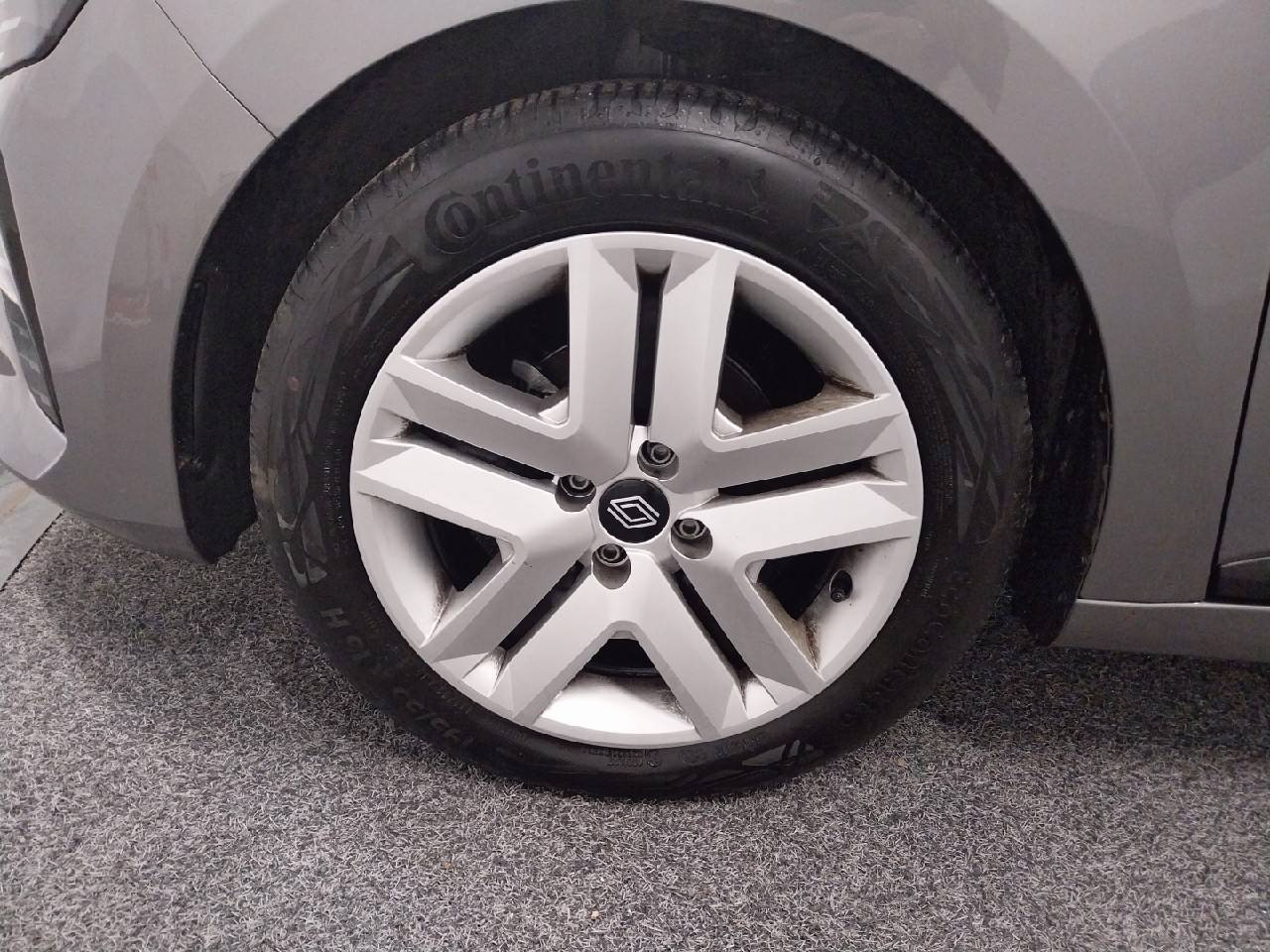 Vente en ligne Renault Clio 5 Clio Eco-G 100 ch GSR2 au prix de 21 850 €