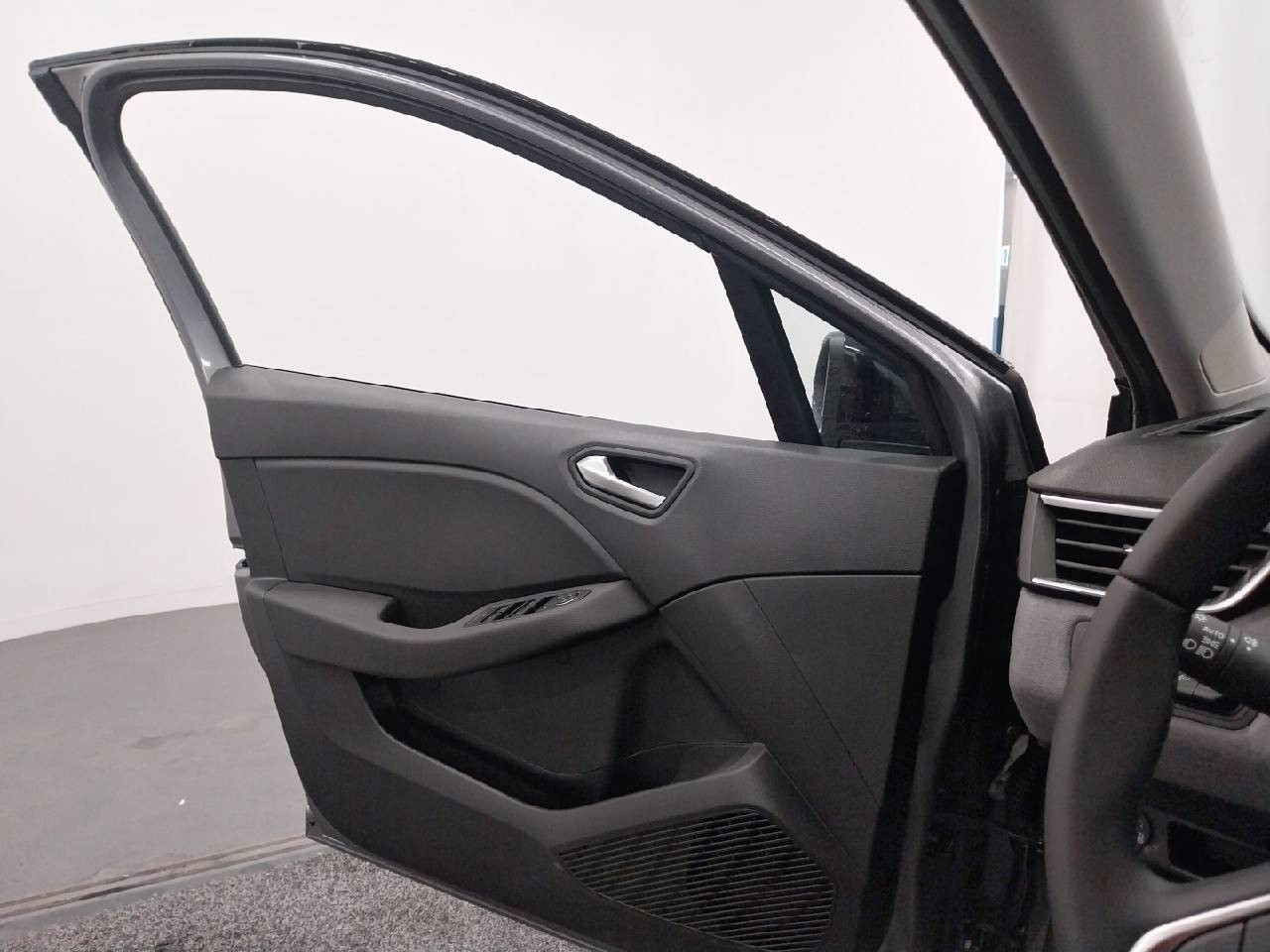 Vente en ligne Renault Clio 5 Clio Eco-G 100 ch GSR2 au prix de 21 850 €